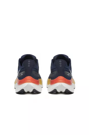 Чоловічі кросівки Saucony ENDORPHIN SPEED 4